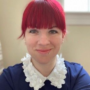 Meet your Posher, Dana